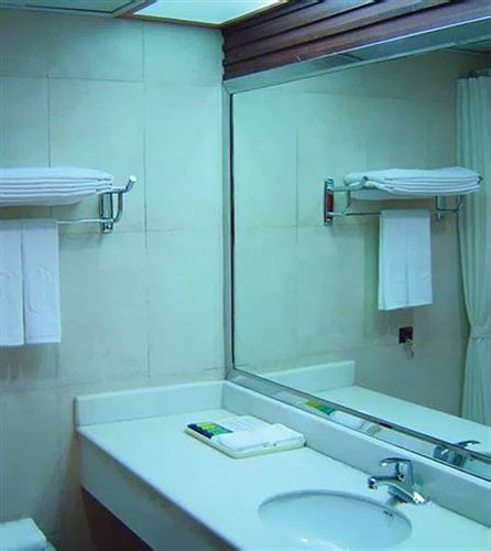 Canaan International Hotel Xi'An Сиан Екстериор снимка