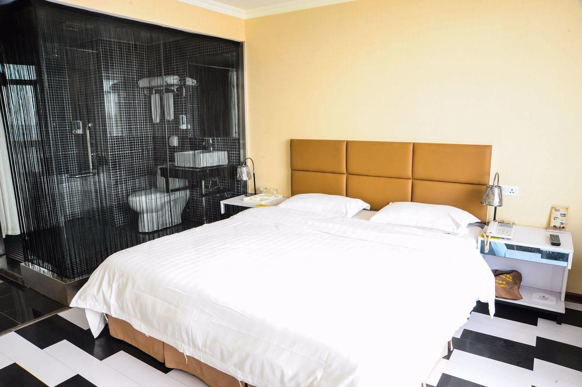 Canaan International Hotel Xi'An Сиан Екстериор снимка