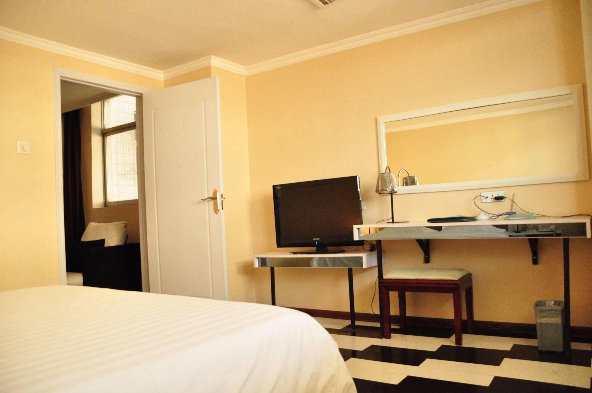 Canaan International Hotel Xi'An Сиан Екстериор снимка