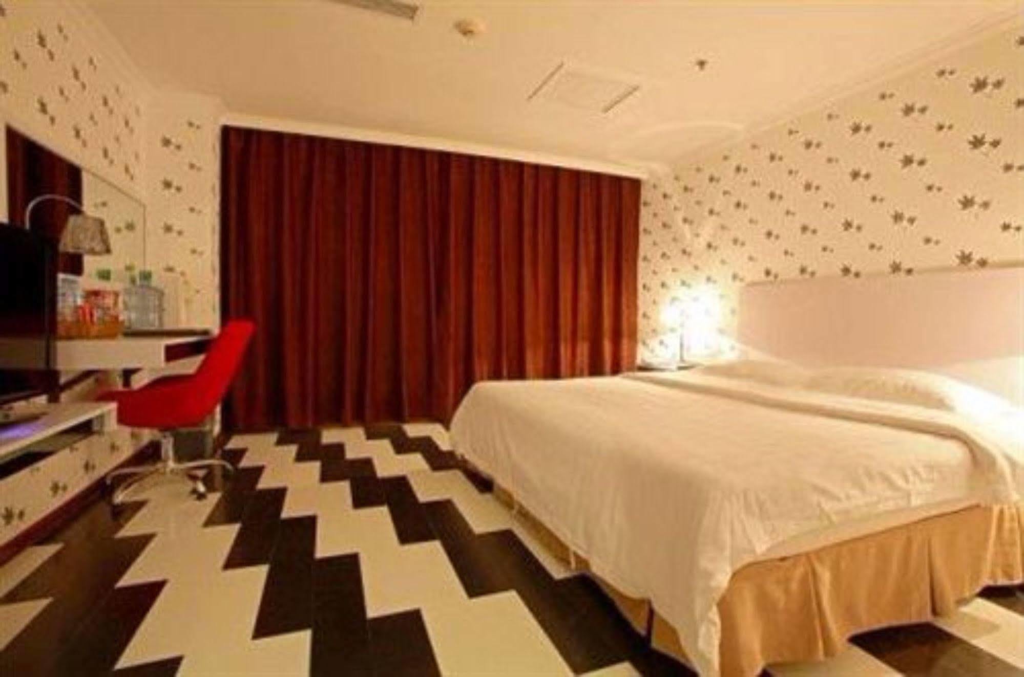 Canaan International Hotel Xi'An Сиан Екстериор снимка
